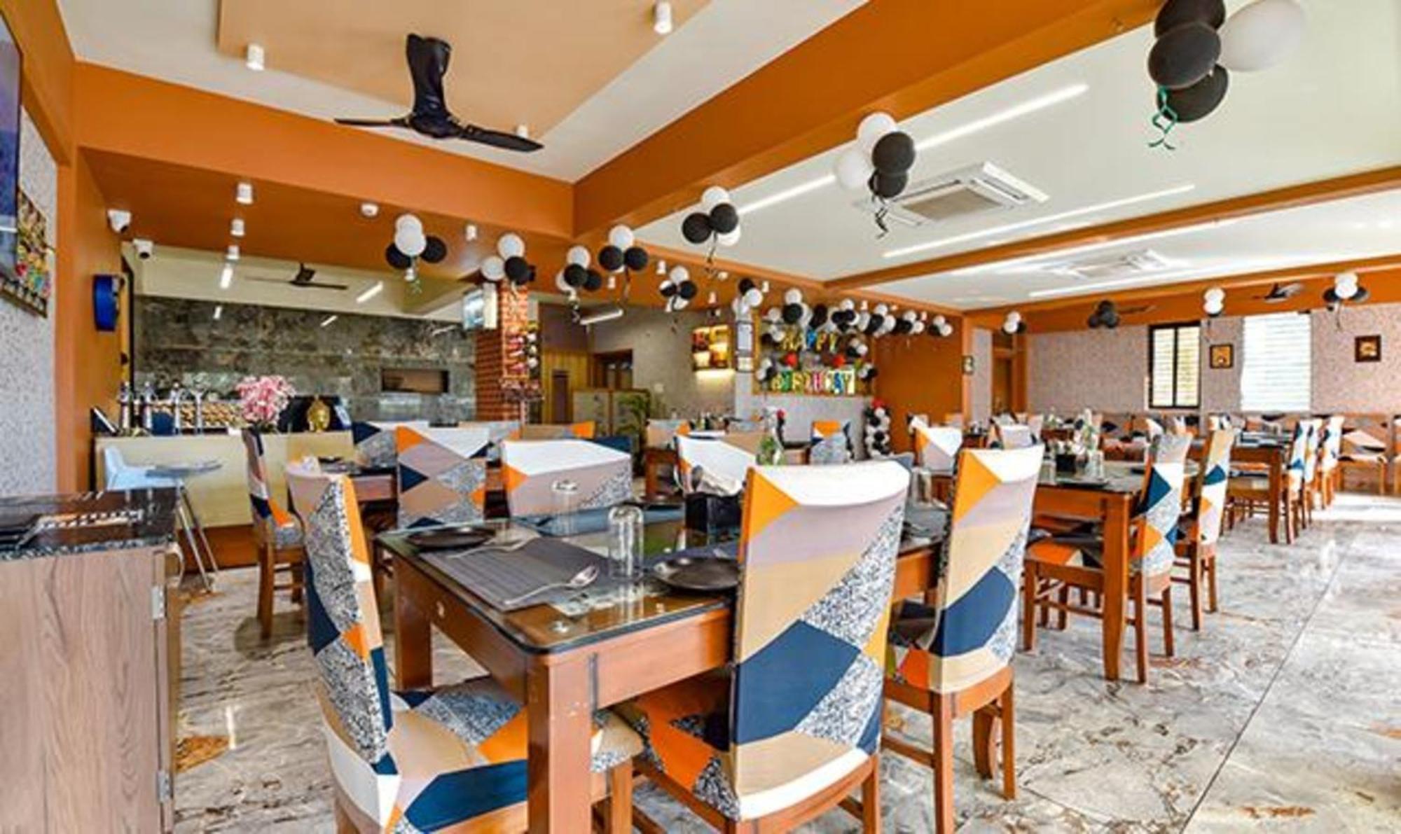 Fabhotel Siddharth Corporate - Vavol, Gandhinagar Extérieur photo